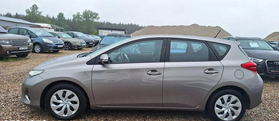 Toyota Auris cena 36900 przebieg: 185000, rok produkcji 2014 z Dukla małe 191